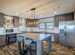 3227 County Road 1074, Celeste, TX 75423