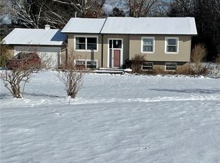 506 Lake Wilhelm Rd, Sandy Lake, PA 16145