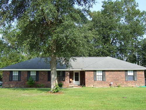 1st image of 307 Cross Creek Dr