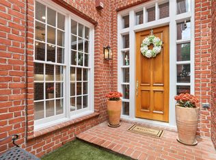 6227 Haskell St, Houston, TX 77007