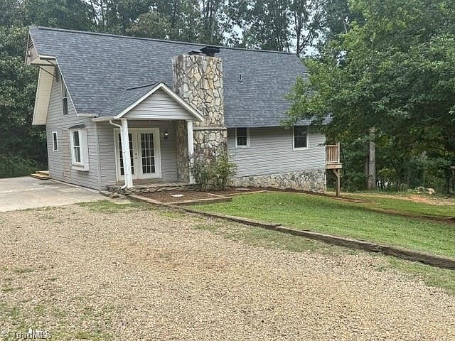 1st image of 2272 Shoe Rd