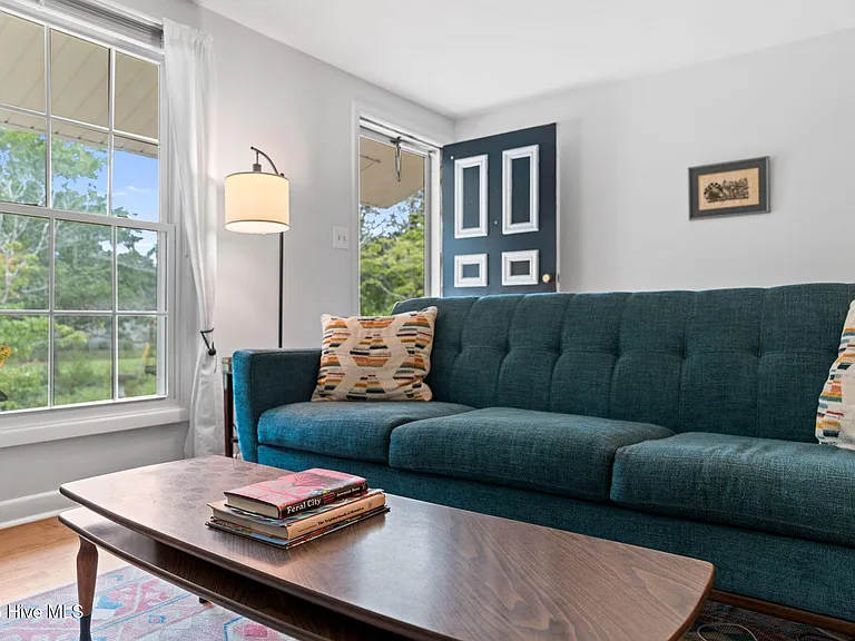 5405 Autumn Dr — Photo 6