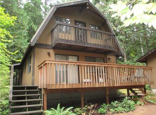 91 N Mount Seattle Way, Hoodsport, WA 98548