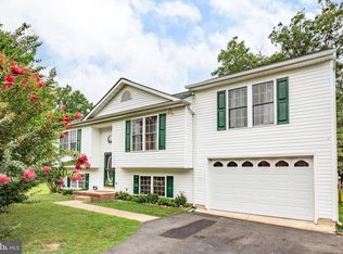 2711 Pittston Rd, Fredericksburg, VA 22408