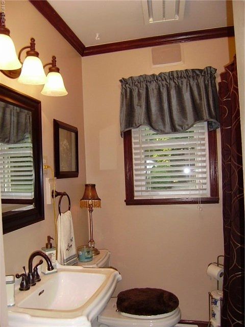 1st image of 3984 Idella Ave