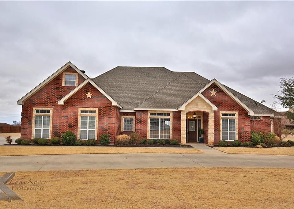 1st image of 241 Edge Cliff Ct