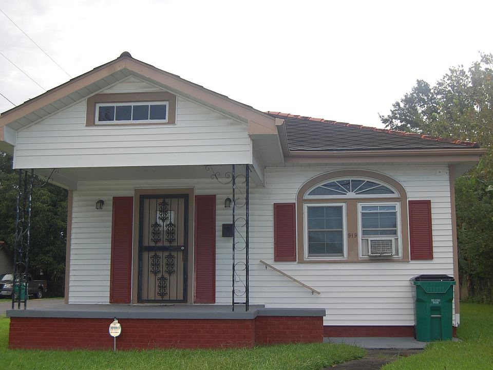 1st image of 919 Claiborne Dr