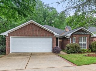2101 Fox Ridge Rd, Tuscaloosa, AL 35406