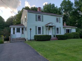 2716 Riverside Dr, Vassalboro, ME 04989