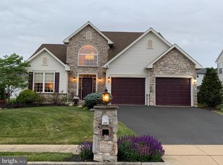 2506 Jacob Dr, Sinking Spring, PA 19608