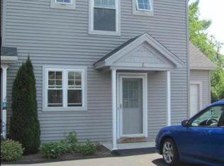 30 Edgefield Ln, Brunswick, ME 04011