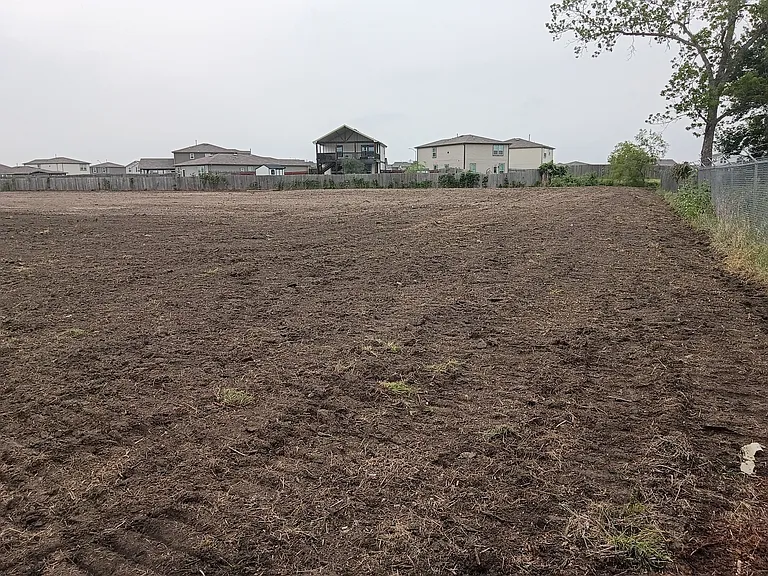 7117 Almeda Genoa Rd — Photo 3