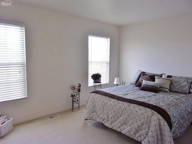 3186 Pine Run Dr — Photo 37
