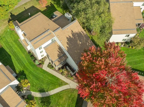 9912 SW Trapper Ter, Beaverton, OR 97008