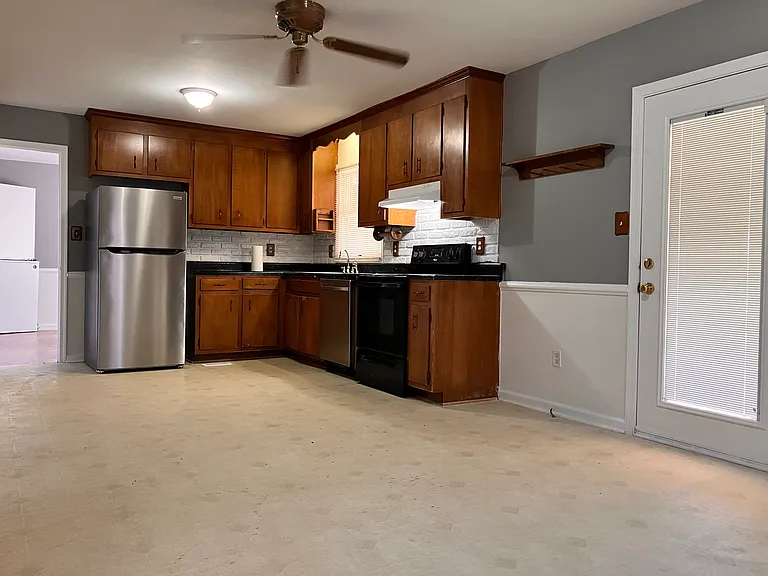 113 Astrid Ln — Photo 7