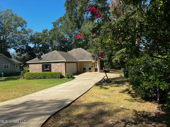 508 Lyon St, Canton, MS 39046
