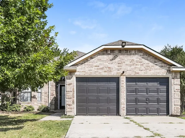 311 Lake View Dr, Montgomery, TX 77356