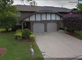 8321 Berkhansted Ct #8321, Orland Park, IL