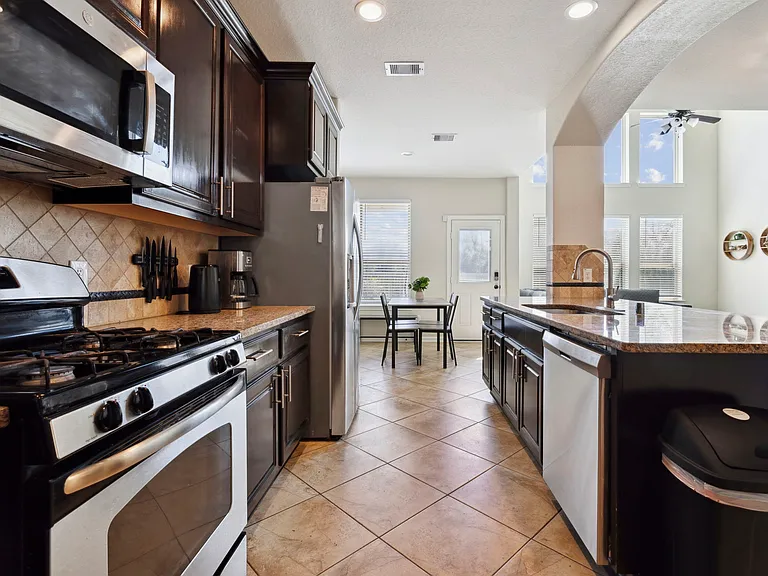 5907 Wrest Point Ct — Photo 8