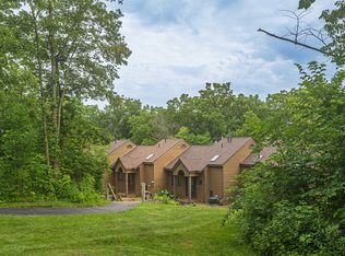 33 Creekwood Ln, Galena, IL