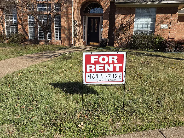 2412 Norwich Dr — Photo 17