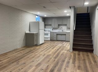 411 Nelson St, Lincoln, NE 68521