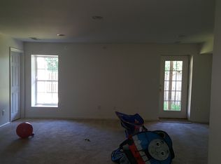 332 Ebaugh Dr SE, Leesburg, VA 20175