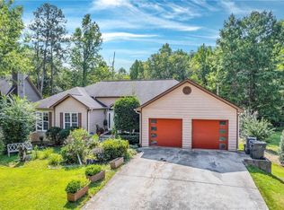 572 Black Creek Dr, Lawrenceville, GA 30044