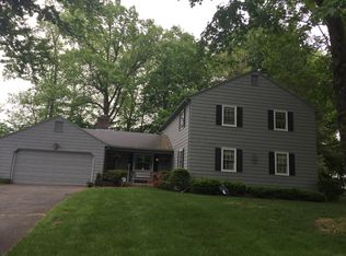 246 Forest Gln, West Springfield, MA 01089