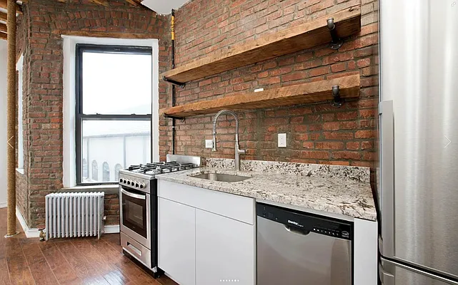 Rented by Triumph Property Group | media 7