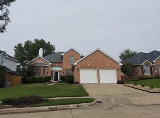 5329 Mount McKinley Rd, Fort Worth, TX 76137