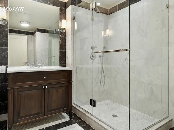 34 West 22nd Street image 4 of 5