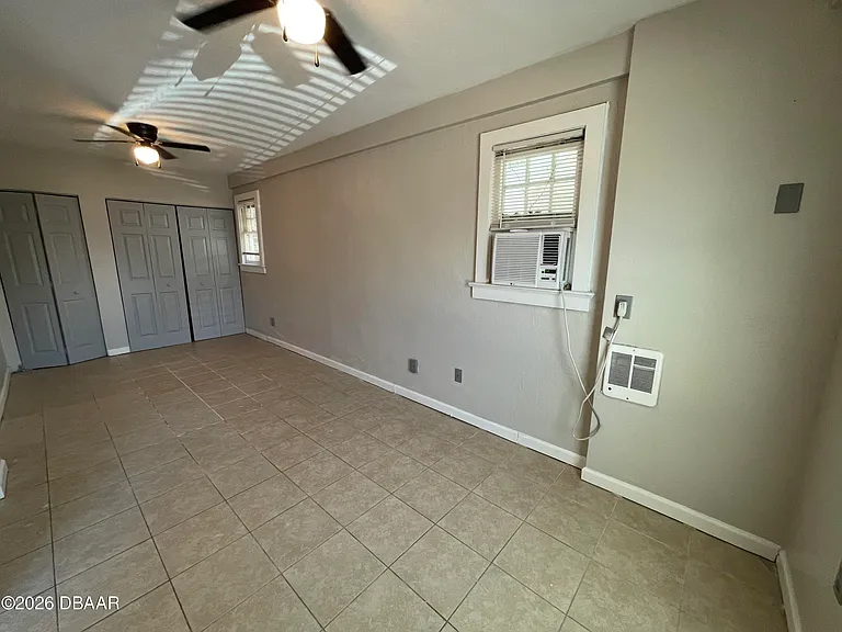 411 N Oleander Ave #3 — Photo 12
