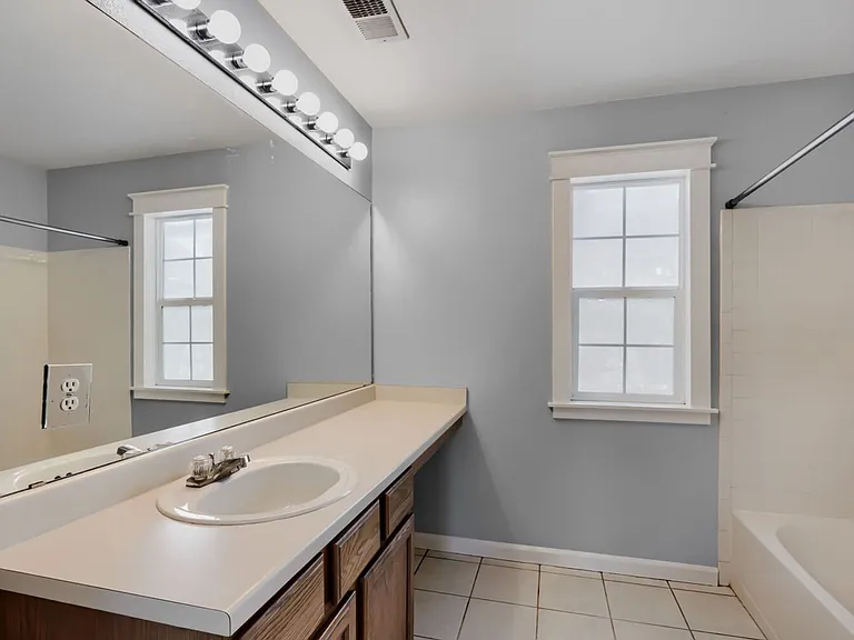 1490 Bergen Rock St — Photo 11