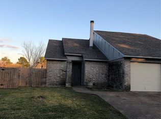 16603 Gold Ridge Ln, Houston, TX 77053