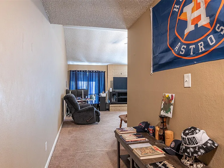 3034 Deer Valley Dr — Photo 5