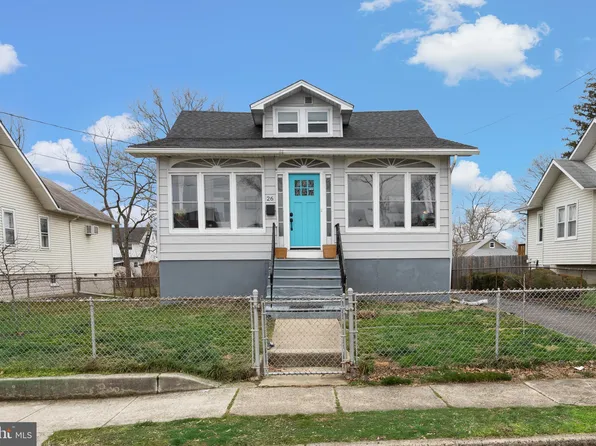 26 N Lippincott Ave, Maple Shade, NJ 08052