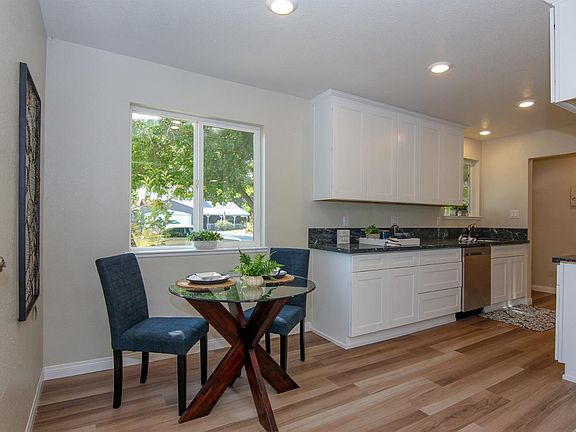 5th image of 5540 McKay St