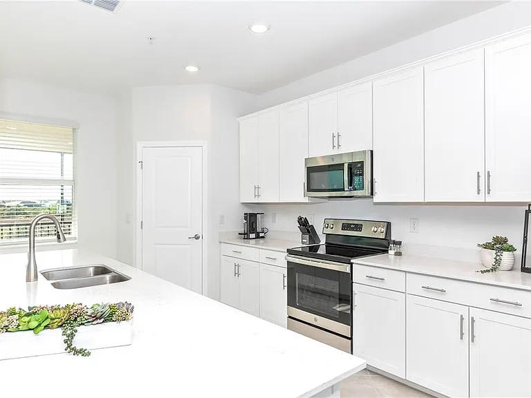 17560 Boracay Ct #202 — Photo 15