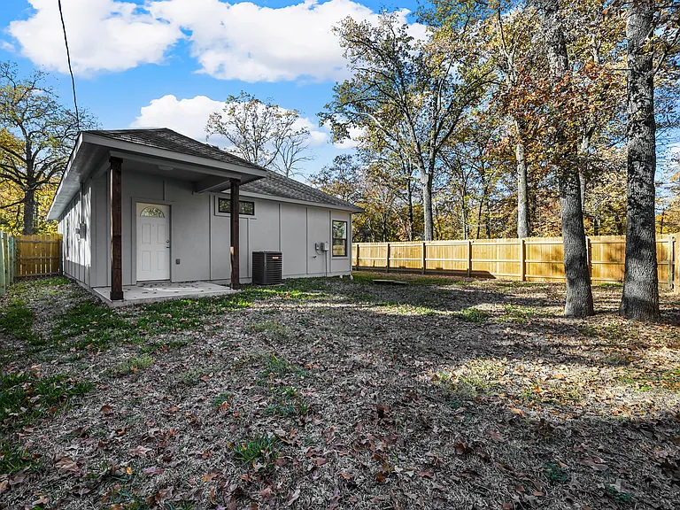 129 Arapaho Trl — Photo 17