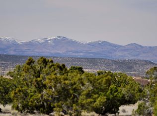 13 W Golden Eagle Rd, Santa Fe, NM 87506
