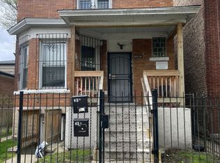 6624 S Marquette Dr, Chicago, IL 60637