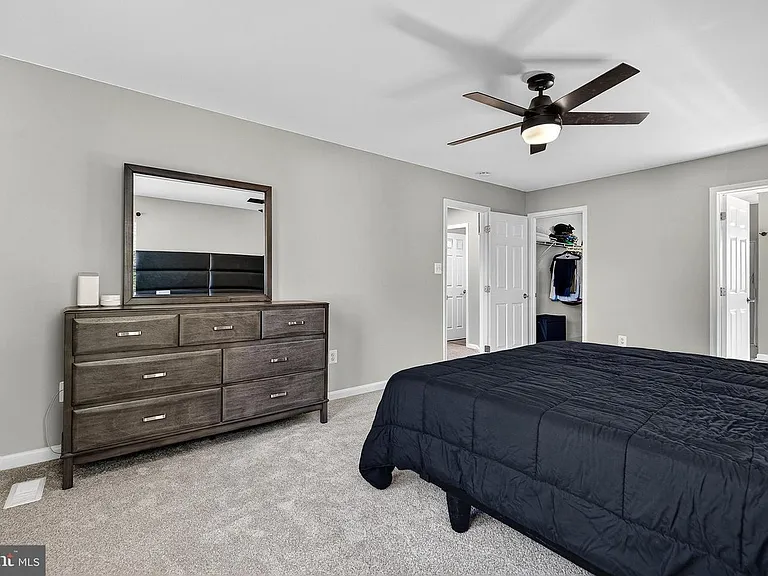 27 Planetree Dr #1 — Photo 13