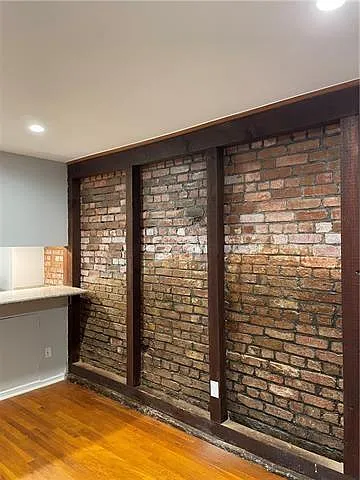 1 bed, 1.0 bath, 500 sqft, $1,350 — Photo 3