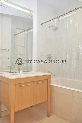 Rented by NY Casa Group | media 13