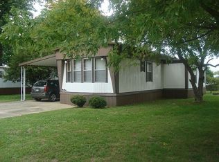 202 W Glenwood St, Olney, IL 62450