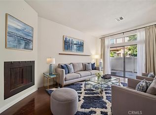 22525 Sherman Way UNIT 403, Los Angeles, CA 91307