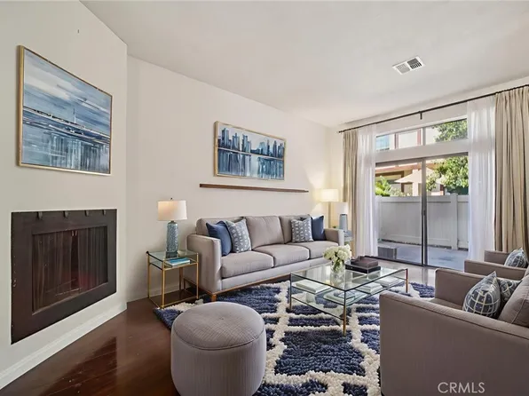 22525 Sherman Way Unit 403, Los Angeles, CA 91307