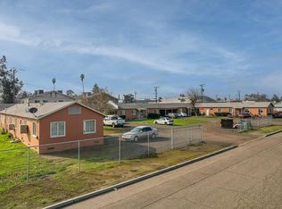 2702 E Hedges Ave, Fresno, CA