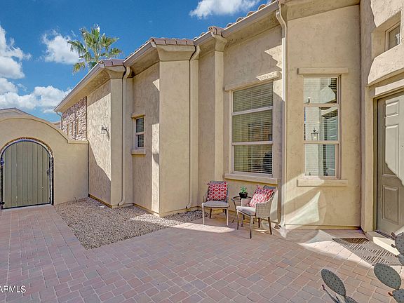 5th image of 14270 W WILSHIRE Drive